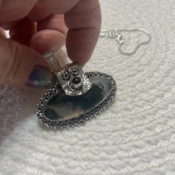 Gorgeous MOSS AGATE & BLACK ONYX Handmade Sterling 925 Pendant/Chain #214D - Picture 1 of 3